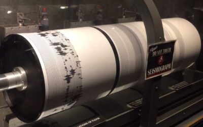HOW WAS THE SEISMOGRAPH INVENTED?