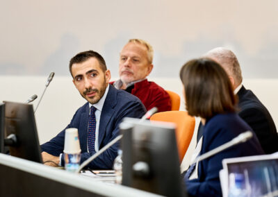 Momento di confronto tra i partecipanti al tavolo del forum Prevenzione in Azione