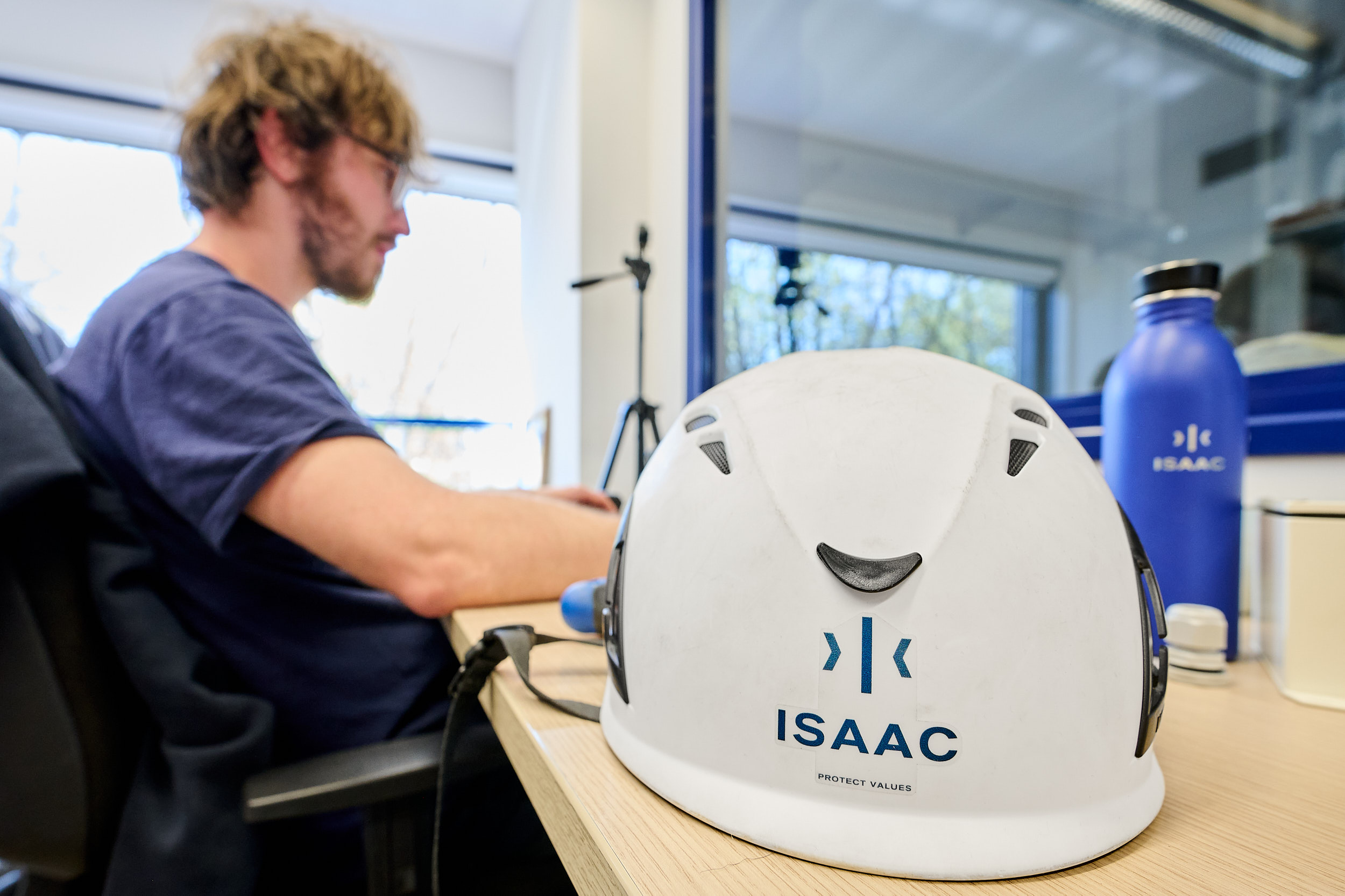 Fase 3: verifica in campo e monitoraggio strutturale continuo dei sistemi di protezione sismica ISAAC